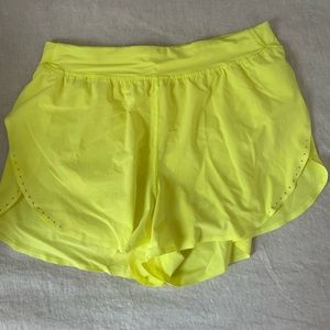 Lululemon Fast and Free HR Classic Short 3” | Color: Electric Lemon | Size 10
